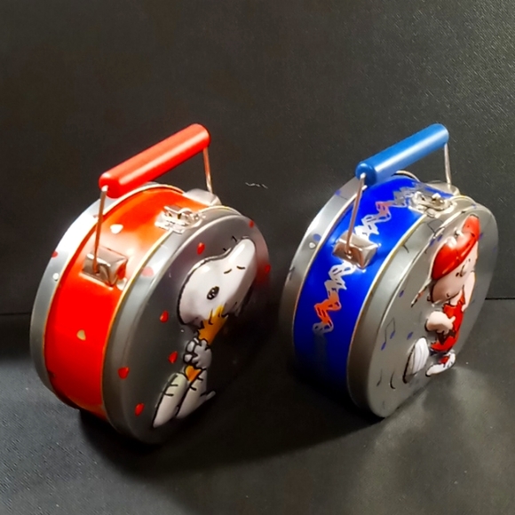 Vintage 1990's Charlie Brown & Snoopy Collector Tins - Picture 3 of 8